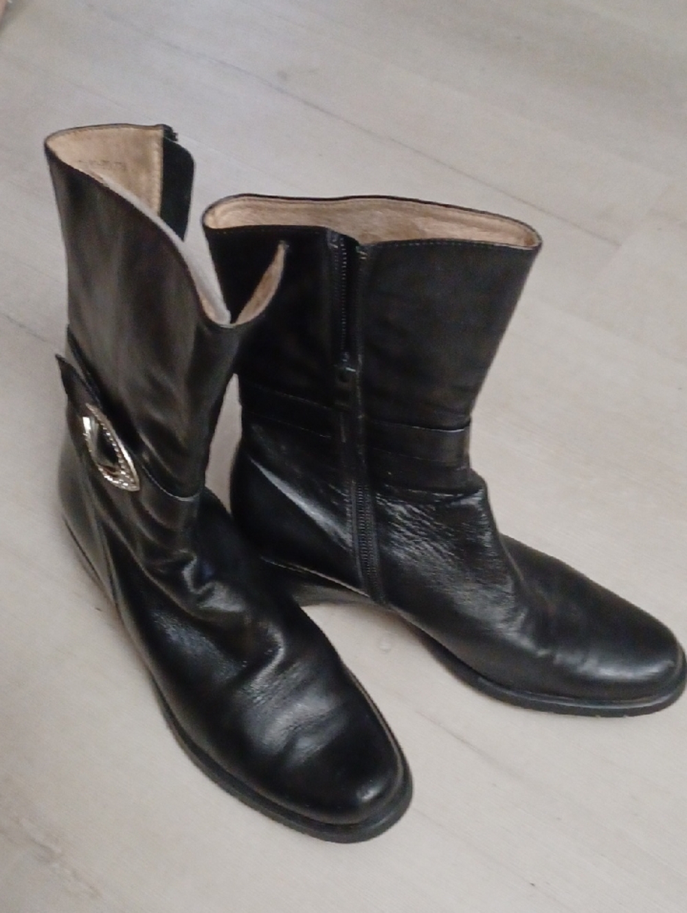 Women's Black Mid-Calf Leather Heeled Boots with Decorative Buckle Size 6